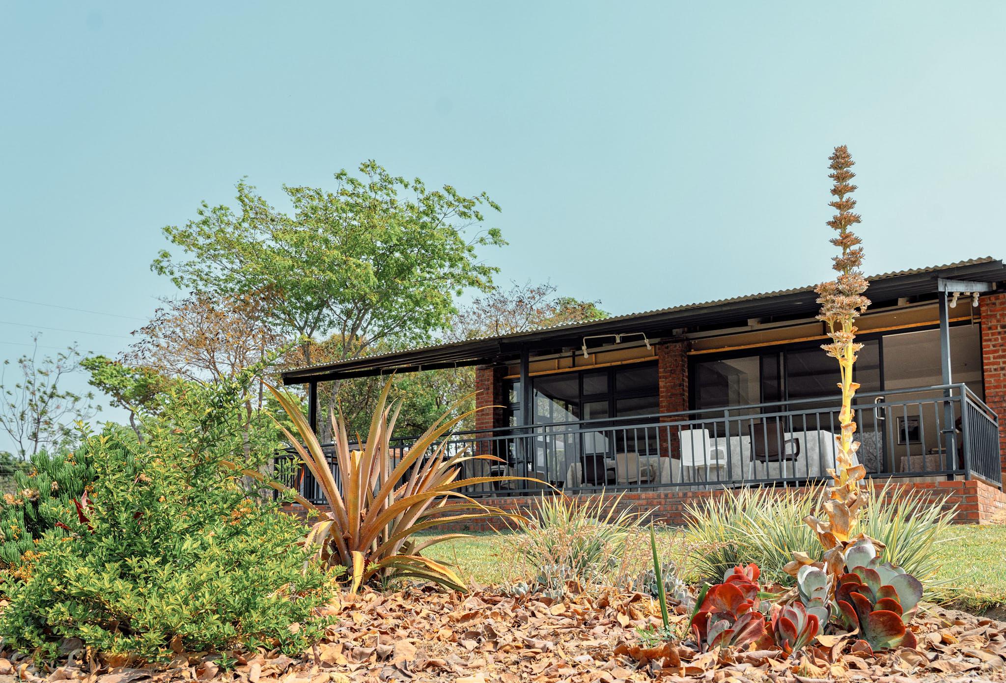 PaValley Resorts Restaurant Deck